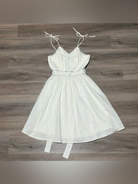 VTG Candi Jones California Size 9 Dress White Eyelet Lace Tie Shoulders 1970s